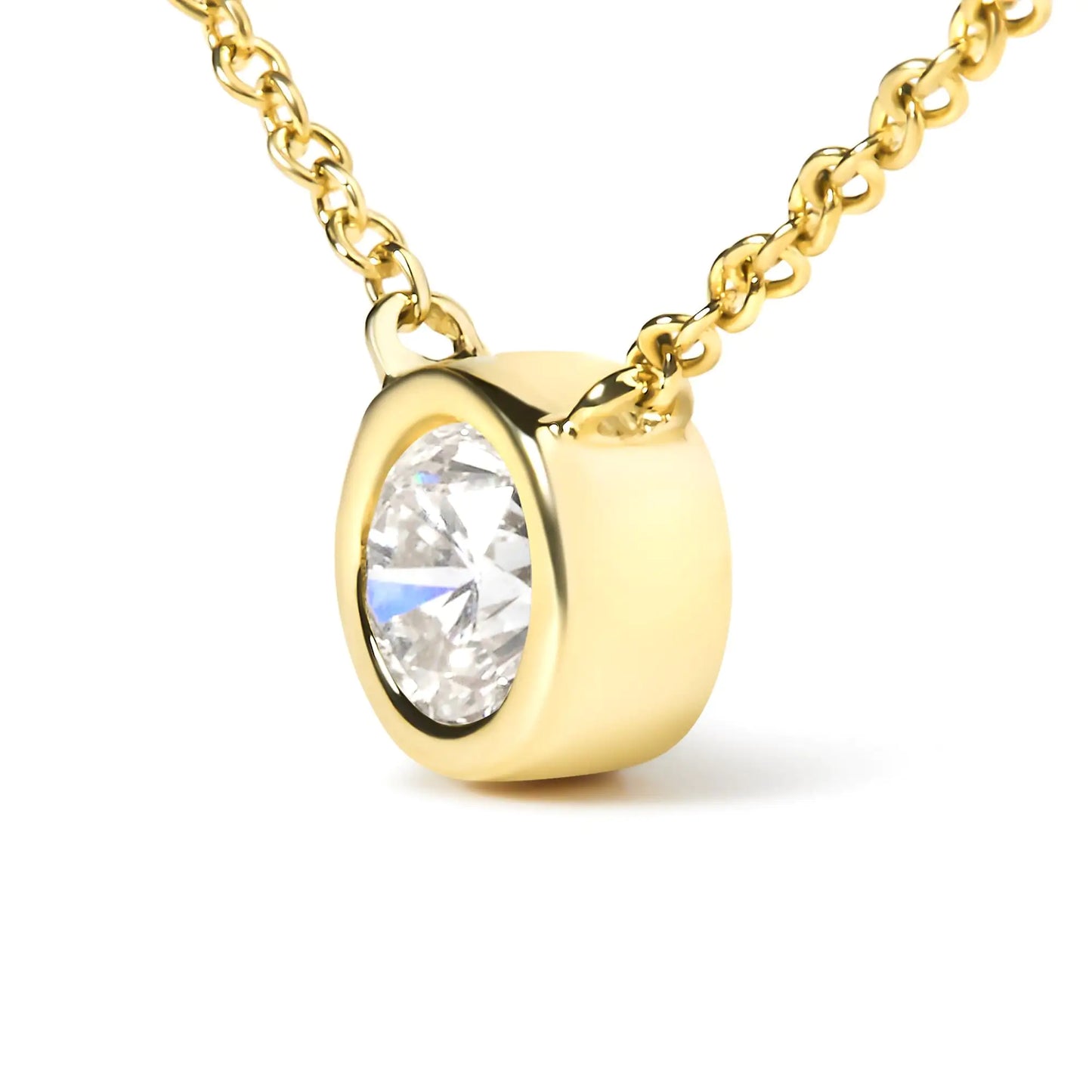 10K Gold Round Brilliant-Cut Diamond Modern Bezel-Set Solitaire 16"-18" Pendant Necklace (H-I Color, SI2-I1 Clarity)